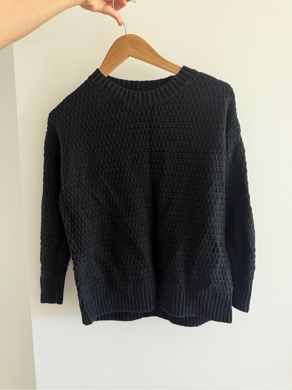 Old Navy Black Textured Crewneck Sweater